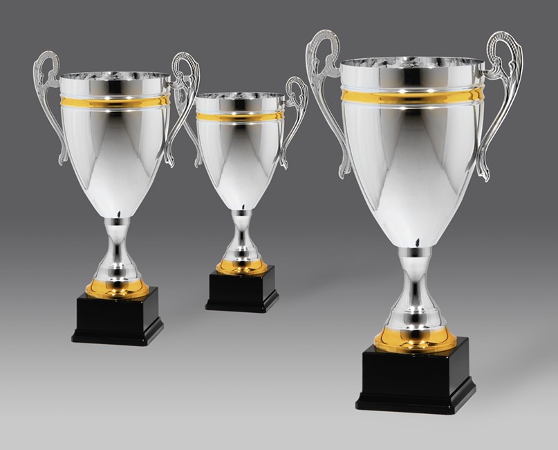 puchar G25112 3, &oslash;20, h.52 puchary statuetki medale