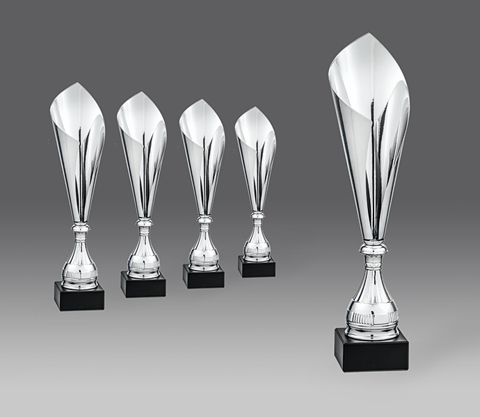 Puchar 2207 5, &oslash;11, h.45 puchary statuetki medale